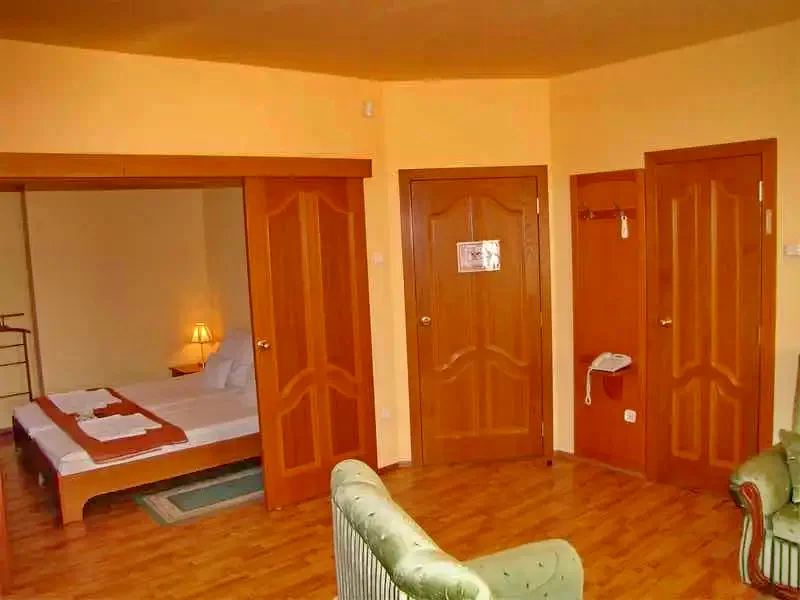 Hajdúszoboszló Szállás | Turisztikai panzió (K0848-23) A kép szerzői jogvédelem alatt állhat. Javasolt a kapcsolatfelvétel a jog tulajdonossal.