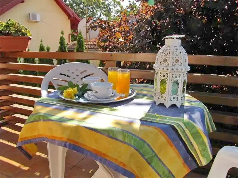 Hajdúszoboszló Szállás | Turisztikai panzió (K0848-24) A kép szerzői jogvédelem alatt állhat. Javasolt a kapcsolatfelvétel a jog tulajdonossal.