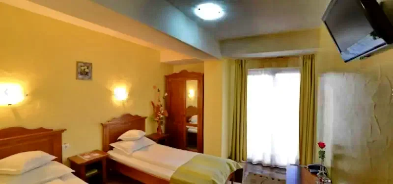 Cluj-Napoca Cazare | Hotel** (K1388-40) Imaginea poate fi supusă drepturilor de autor. Se recomandă contactarea titularului drepturilor.
