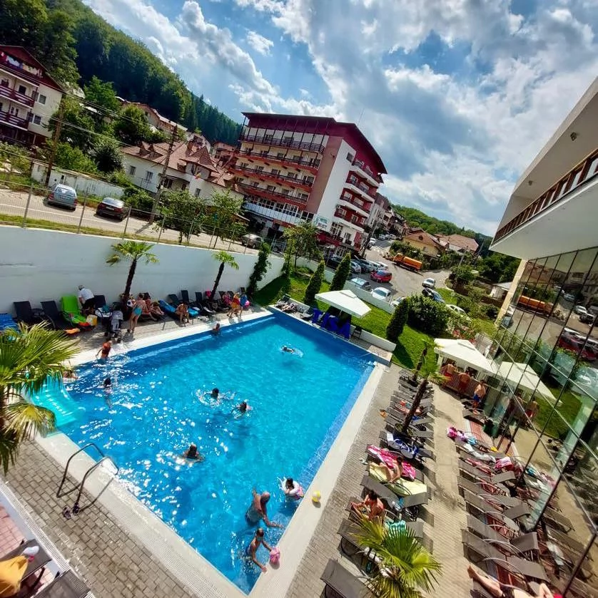 Băile Olănești Cazare | Hotel*** (K0748-102) Imaginea poate fi supusă drepturilor de autor. Se recomandă contactarea titularului drepturilor.