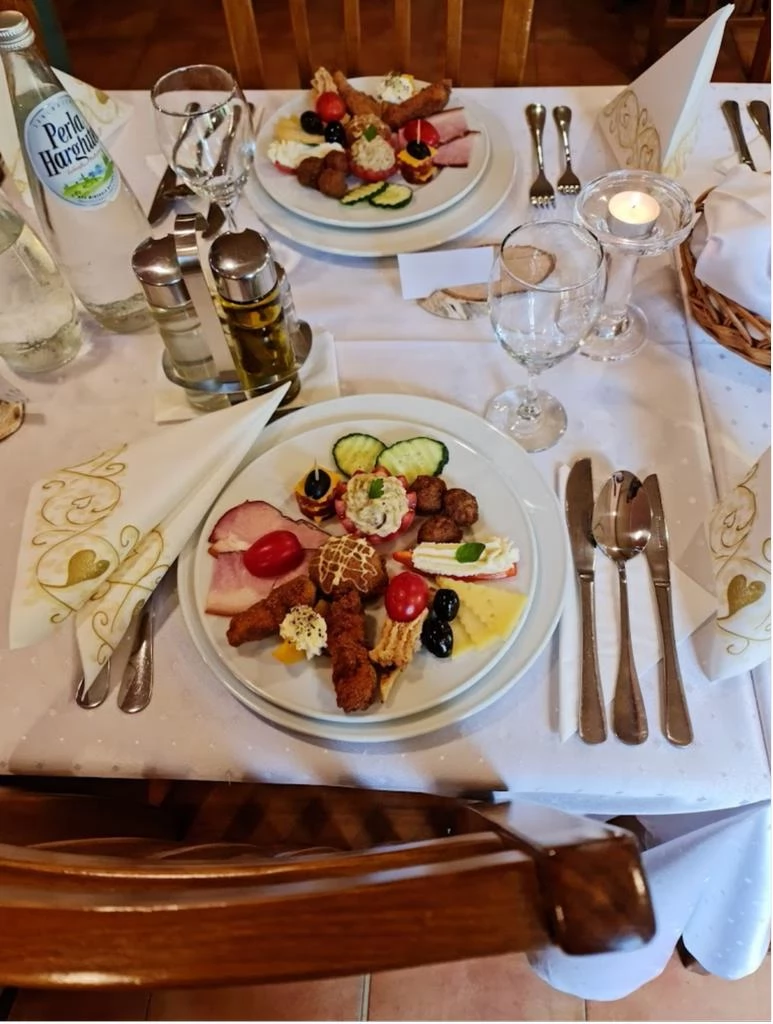 Harghita-Băi Cazare | Motel (K1135-3) Imaginea poate fi supusă drepturilor de autor. Se recomandă contactarea titularului drepturilor.