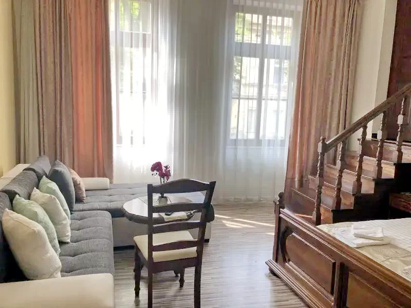 Seghedin Cazare | Motel (K0424-4) Imaginea poate fi supusă drepturilor de autor. Se recomandă contactarea titularului drepturilor.