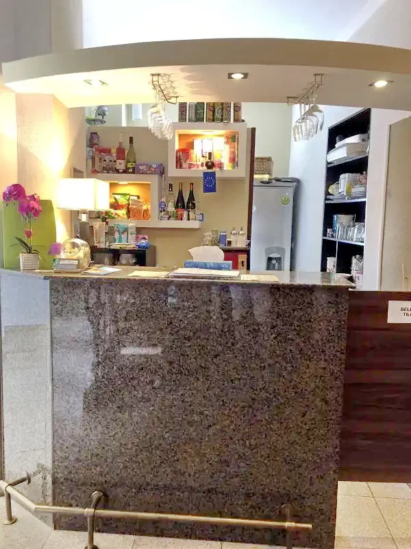 Seghedin Cazare | Motel (K0424-7) Imaginea poate fi supusă drepturilor de autor. Se recomandă contactarea titularului drepturilor.