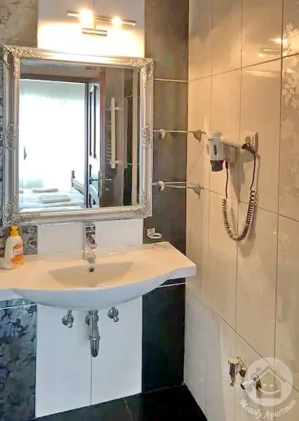 Seghedin Cazare | Motel (K0424-14) Imaginea poate fi supusă drepturilor de autor. Se recomandă contactarea titularului drepturilor.