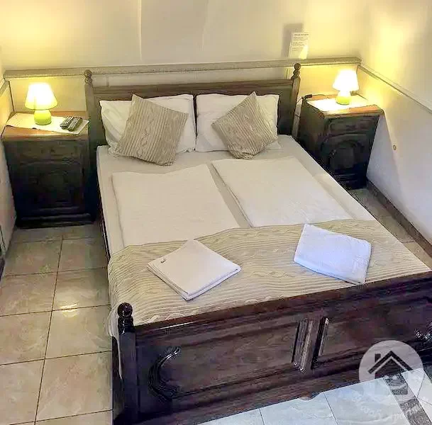 Seghedin Cazare | Motel (K0424-36) Imaginea poate fi supusă drepturilor de autor. Se recomandă contactarea titularului drepturilor.