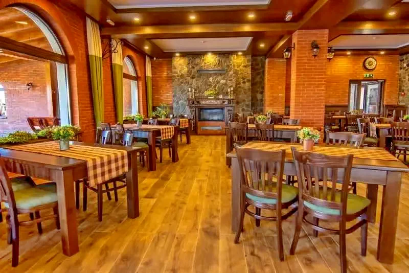 Apoldu de Jos Cazare | Pensiune turistică (K0872-5) Imaginea poate fi supusă drepturilor de autor. Se recomandă contactarea titularului drepturilor.