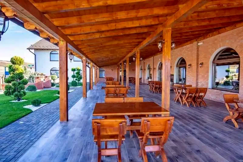 Apoldu de Jos Cazare | Pensiune turistică (K0872-6) Imaginea poate fi supusă drepturilor de autor. Se recomandă contactarea titularului drepturilor.