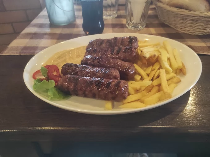 Apoldu de Jos Cazare | Pensiune turistică (K0872-26) Imaginea poate fi supusă drepturilor de autor. Se recomandă contactarea titularului drepturilor.