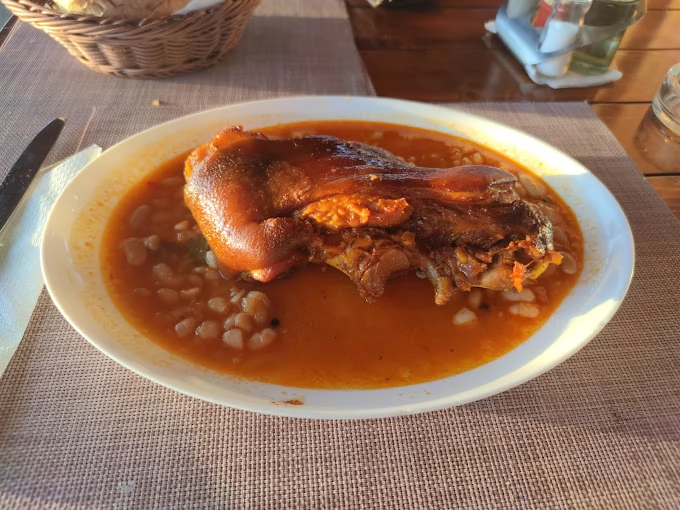 Apoldu de Jos Cazare | Pensiune turistică (K0872-31) Imaginea poate fi supusă drepturilor de autor. Se recomandă contactarea titularului drepturilor.