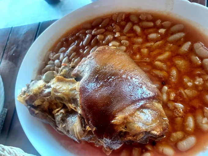 Apoldu de Jos Cazare | Pensiune turistică (K0872-34) Imaginea poate fi supusă drepturilor de autor. Se recomandă contactarea titularului drepturilor.