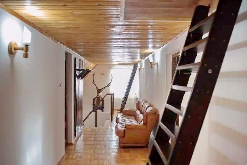 Stâna de Vale Cazare | Sat de vacanță (K0949-10) Imaginea poate fi supusă drepturilor de autor. Se recomandă contactarea titularului drepturilor.