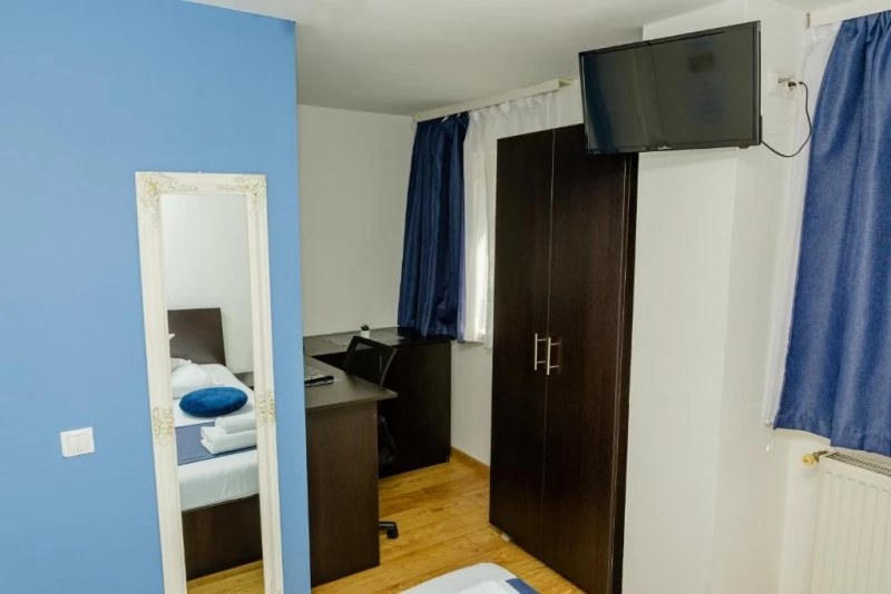 Baia Mare Cazare | Motel (K0652-15) Imaginea poate fi supusă drepturilor de autor. Se recomandă contactarea titularului drepturilor.