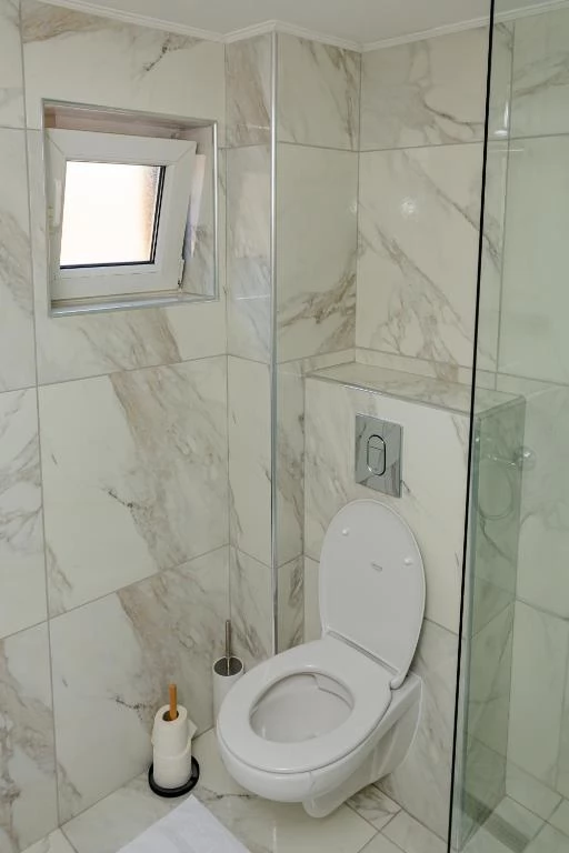 Baia Mare Cazare | Motel (K0652-23) Imaginea poate fi supusă drepturilor de autor. Se recomandă contactarea titularului drepturilor.