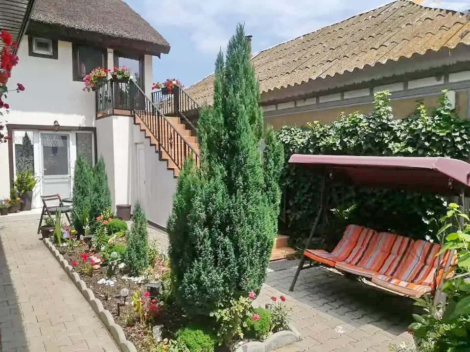  Szállás | Motel (K1294-23) A kép szerzői jogvédelem alatt állhat. Javasolt a kapcsolatfelvétel a jog tulajdonossal.