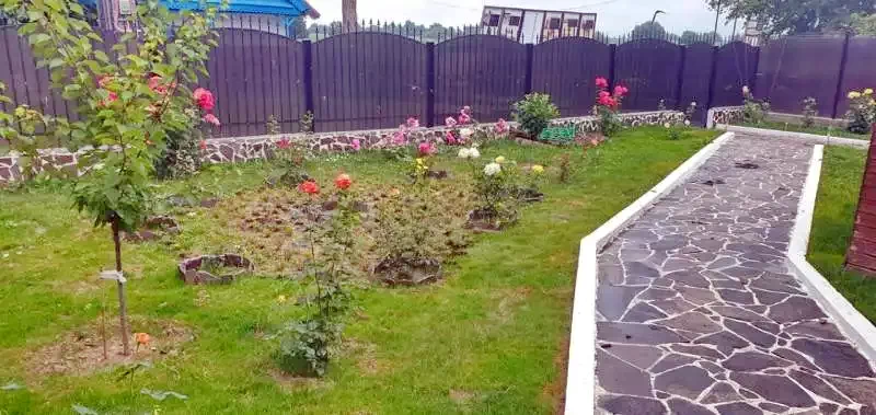  Szállás | Motel (K1304-7) A kép szerzői jogvédelem alatt állhat. Javasolt a kapcsolatfelvétel a jog tulajdonossal.