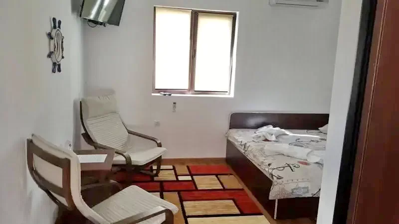 Mila 23 Cazare | Motel (K1304-23) Imaginea poate fi supusă drepturilor de autor. Se recomandă contactarea titularului drepturilor.