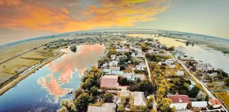 Mila 23 Cazare | Motel (K1297-1) Imaginea poate fi supusă drepturilor de autor. Se recomandă contactarea titularului drepturilor.