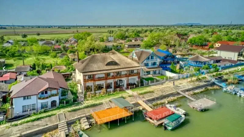  Szállás | Motel (K1297-2) A kép szerzői jogvédelem alatt állhat. Javasolt a kapcsolatfelvétel a jog tulajdonossal.