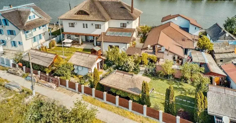  Szállás | Motel (K1297-9) A kép szerzői jogvédelem alatt állhat. Javasolt a kapcsolatfelvétel a jog tulajdonossal.