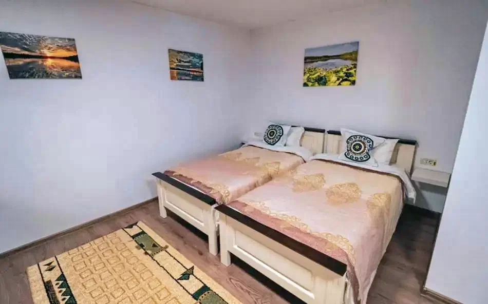  Szállás | Motel (K1297-12) A kép szerzői jogvédelem alatt állhat. Javasolt a kapcsolatfelvétel a jog tulajdonossal.