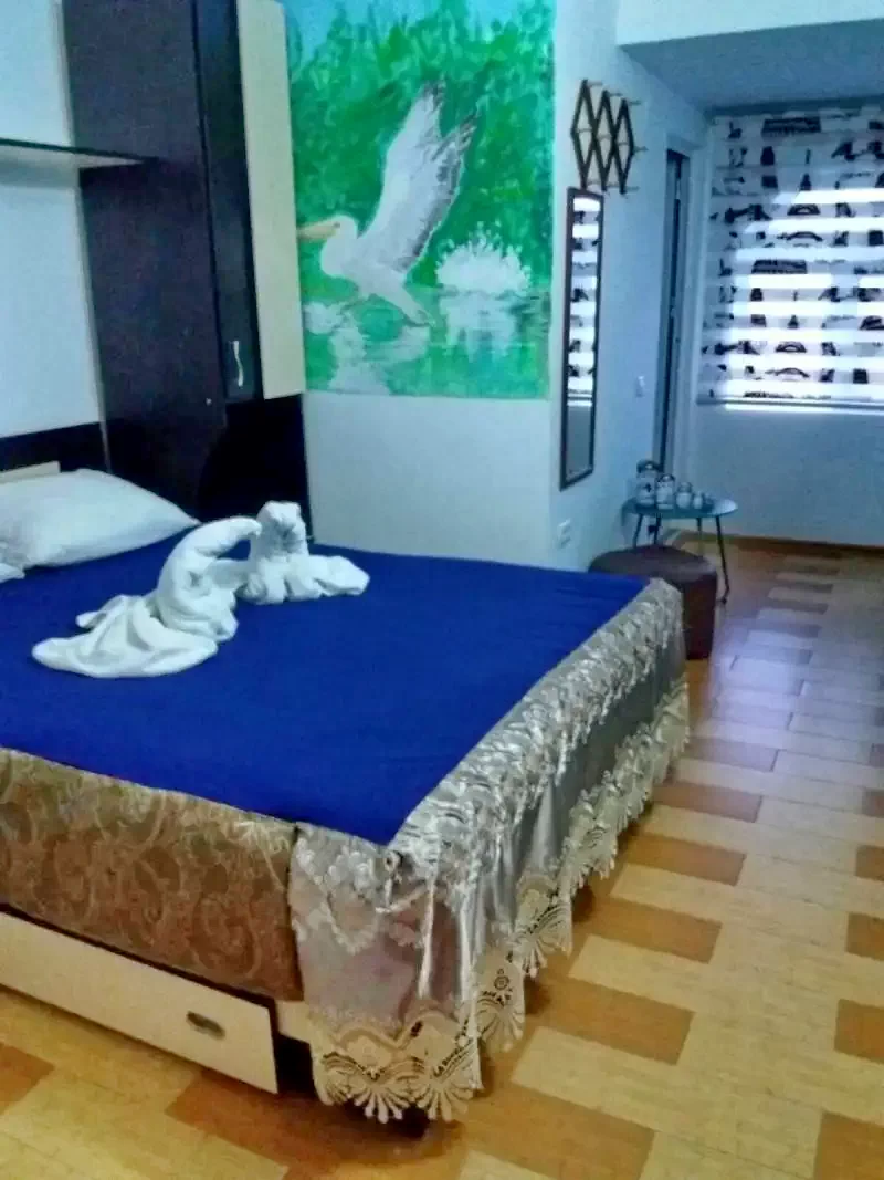 Mila 23 Cazare | Motel (K1296-11) Imaginea poate fi supusă drepturilor de autor. Se recomandă contactarea titularului drepturilor.