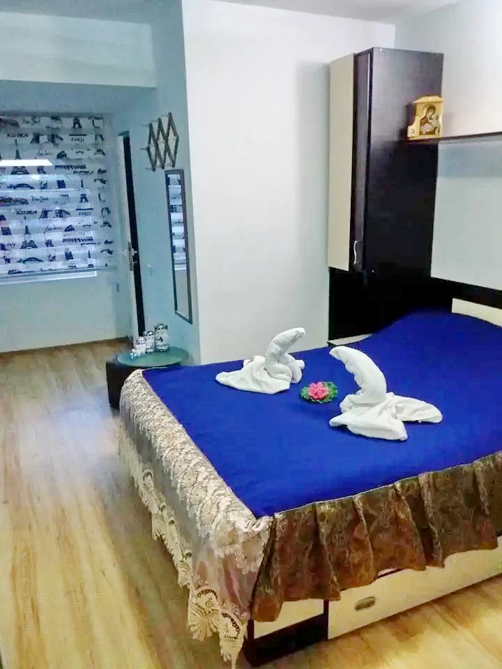 Mila 23 Cazare | Motel (K1296-13) Imaginea poate fi supusă drepturilor de autor. Se recomandă contactarea titularului drepturilor.