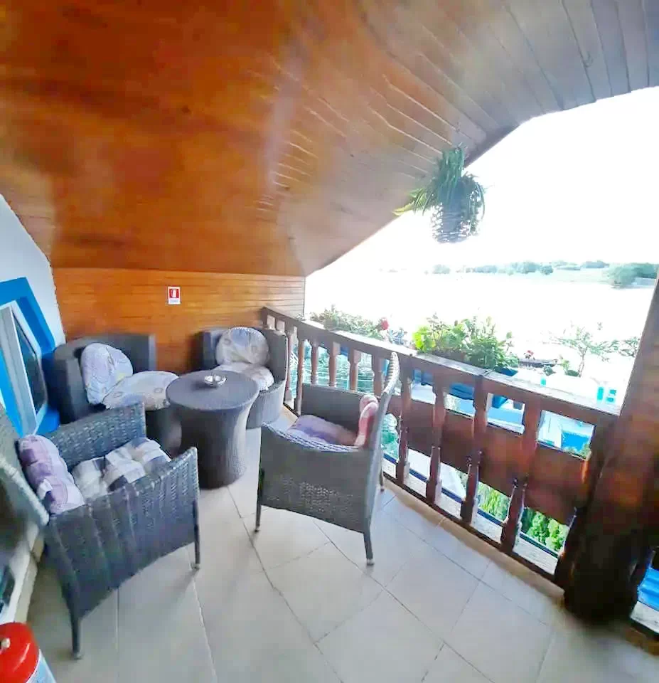 Mila 23 Cazare | Motel (K1296-26) Imaginea poate fi supusă drepturilor de autor. Se recomandă contactarea titularului drepturilor.