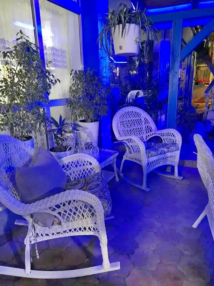  Szállás | Motel (K1296-49) A kép szerzői jogvédelem alatt állhat. Javasolt a kapcsolatfelvétel a jog tulajdonossal.