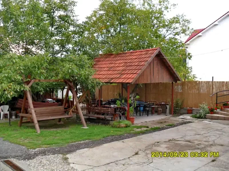 Băile Felix Cazare | Motel (K0708-35) Imaginea poate fi supusă drepturilor de autor. Se recomandă contactarea titularului drepturilor.