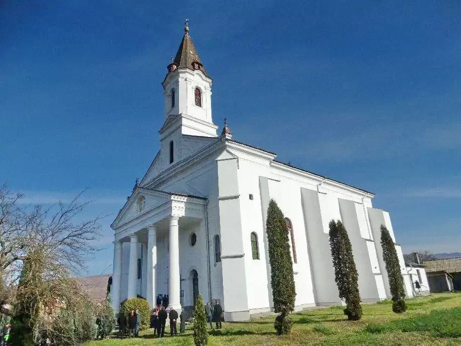 Biserica din Ghelința