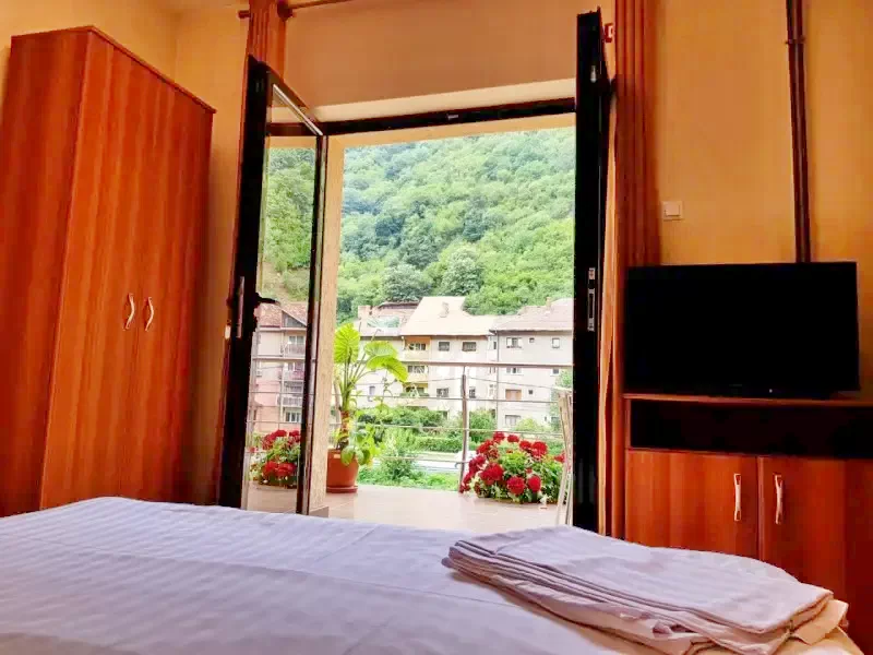 Herkulesfürdő Szállás | Motel (K1397-5) A kép szerzői jogvédelem alatt állhat. Javasolt a kapcsolatfelvétel a jog tulajdonossal.