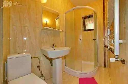 Băile Herculane Cazare | Motel (K1397-22) Imaginea poate fi supusă drepturilor de autor. Se recomandă contactarea titularului drepturilor.