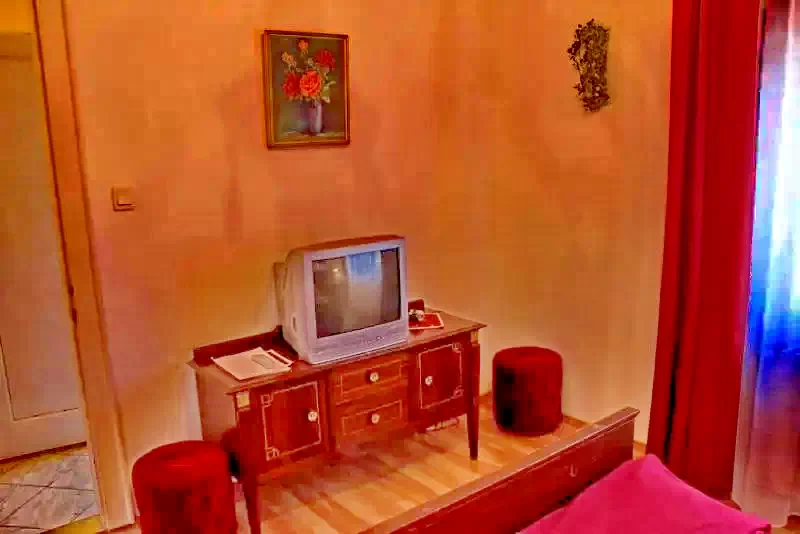 Mișcolț Cazare | Casă de apartamente (K0858-11) Imaginea poate fi supusă drepturilor de autor. Se recomandă contactarea titularului drepturilor.