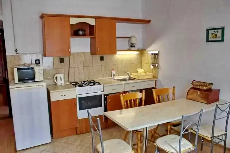 Miskolc Szállás | Apartmanház (K0858-18) A kép szerzői jogvédelem alatt állhat. Javasolt a kapcsolatfelvétel a jog tulajdonossal.