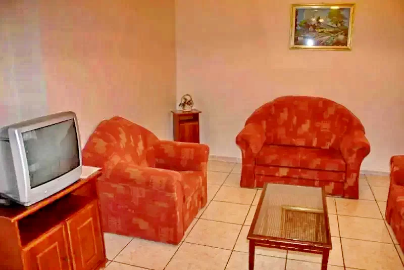 Mișcolț Cazare | Casă de apartamente (K0858-23) Imaginea poate fi supusă drepturilor de autor. Se recomandă contactarea titularului drepturilor.