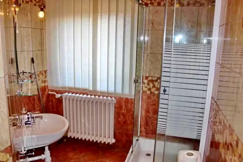 Miskolc Szállás | Apartmanház (K0858-24) A kép szerzői jogvédelem alatt állhat. Javasolt a kapcsolatfelvétel a jog tulajdonossal.