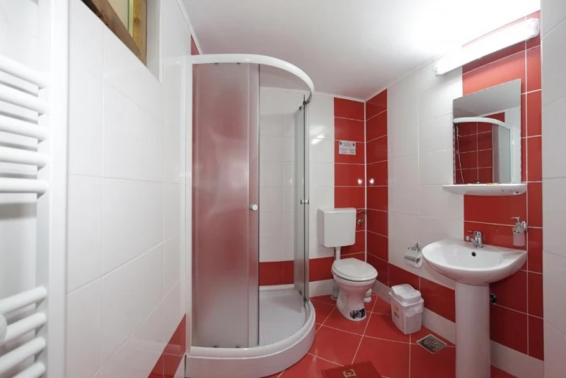 Săsciori Cazare | Motel (K0697-9) Imaginea poate fi supusă drepturilor de autor. Se recomandă contactarea titularului drepturilor.