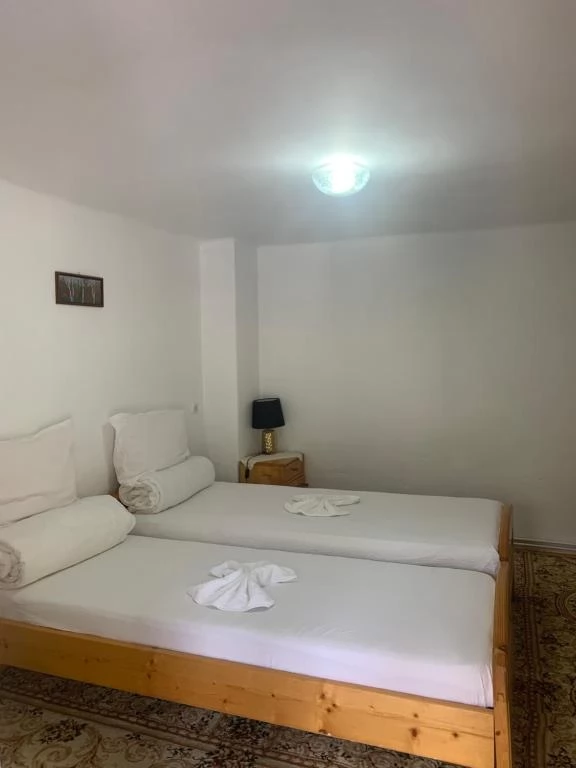Săsciori Cazare | Motel (K0697-12) Imaginea poate fi supusă drepturilor de autor. Se recomandă contactarea titularului drepturilor.