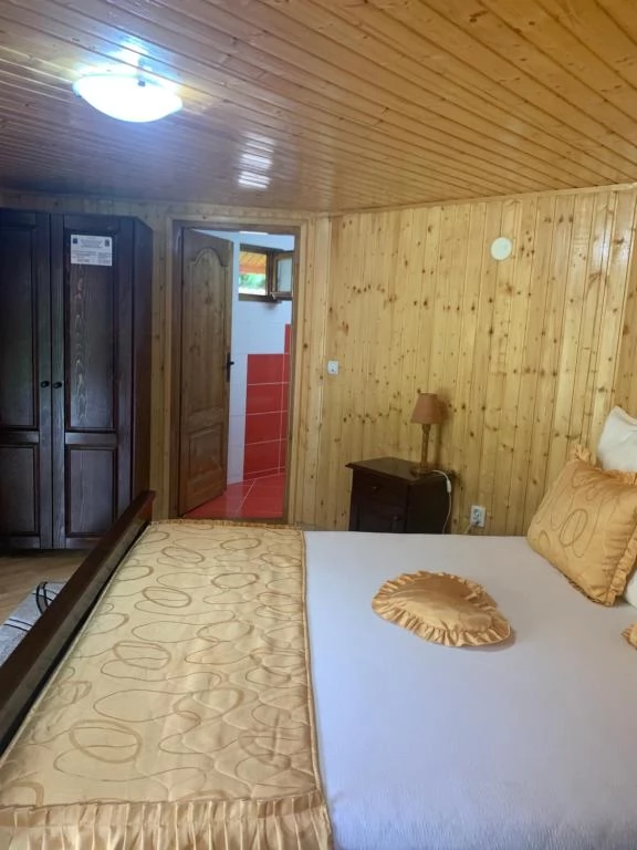 Săsciori Cazare | Motel (K0697-13) Imaginea poate fi supusă drepturilor de autor. Se recomandă contactarea titularului drepturilor.