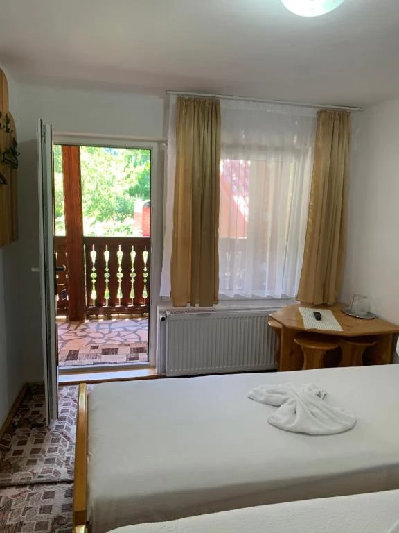 Săsciori Cazare | Motel (K0697-29) Imaginea poate fi supusă drepturilor de autor. Se recomandă contactarea titularului drepturilor.