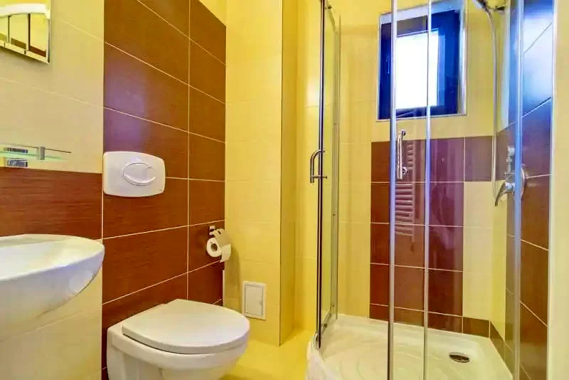 Kolibica Szállás | Motel (K1281-14) A kép szerzői jogvédelem alatt állhat. Javasolt a kapcsolatfelvétel a jog tulajdonossal.