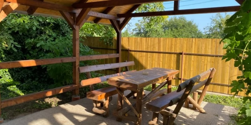  Szállás | Motel (K1486-14) A kép szerzői jogvédelem alatt állhat. Javasolt a kapcsolatfelvétel a jog tulajdonossal.