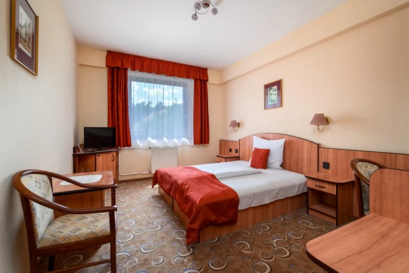 Budapesta Cazare | Hotel*** (K0504-27) Imaginea poate fi supusă drepturilor de autor. Se recomandă contactarea titularului drepturilor.
