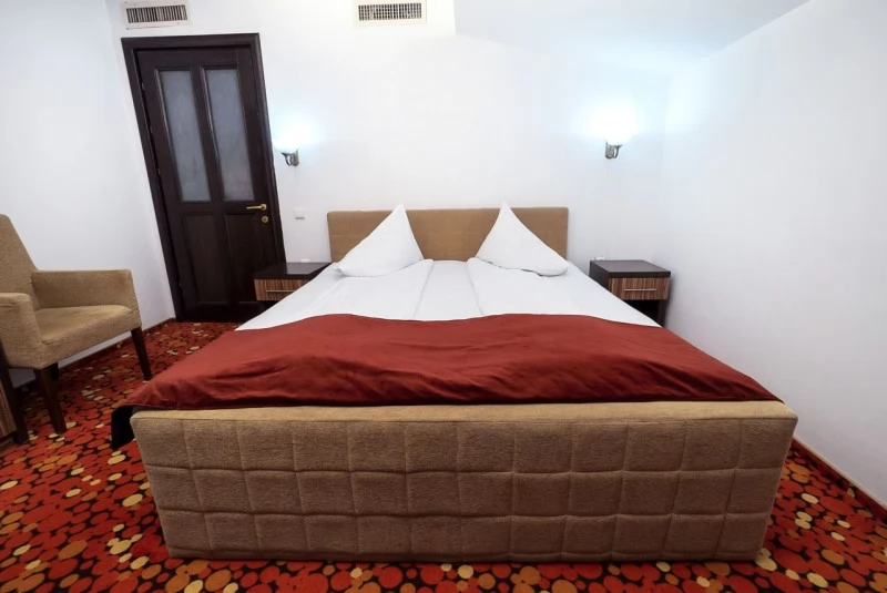 Băile Olănești Cazare | Hotel*** (K0748-58) Imaginea poate fi supusă drepturilor de autor. Se recomandă contactarea titularului drepturilor.