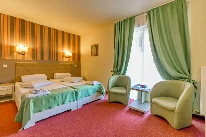 Szállás Băile Herculane - Bacolux Diana Resort*** | Herkulesfürdő - Bacolux Diana Resort*** . A kép szerzői jogvédelem alatt állhat. Javasolt a kapcsolatfelvétel a jog tulajdonossal.