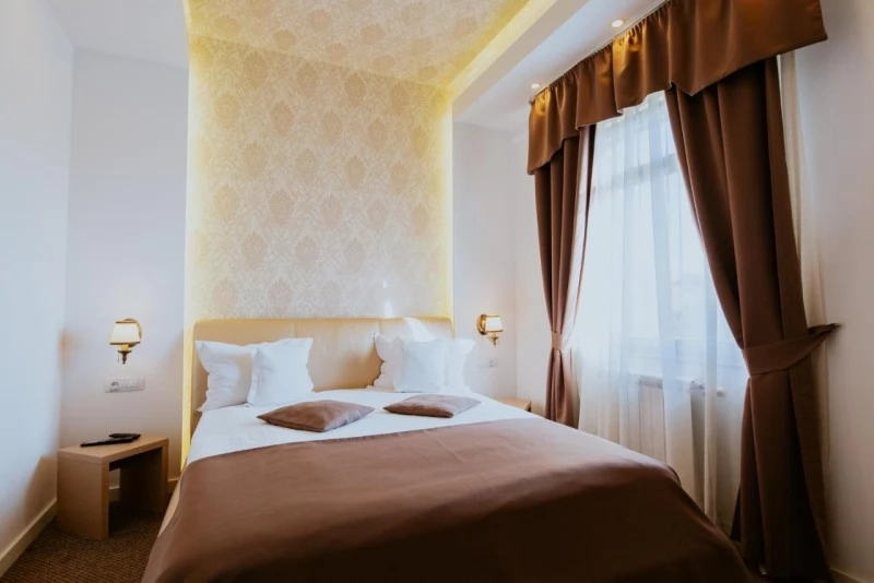 Miercurea Ciuc Cazare | Hotel*** (K1491-40) Imaginea poate fi supusă drepturilor de autor. Se recomandă contactarea titularului drepturilor.