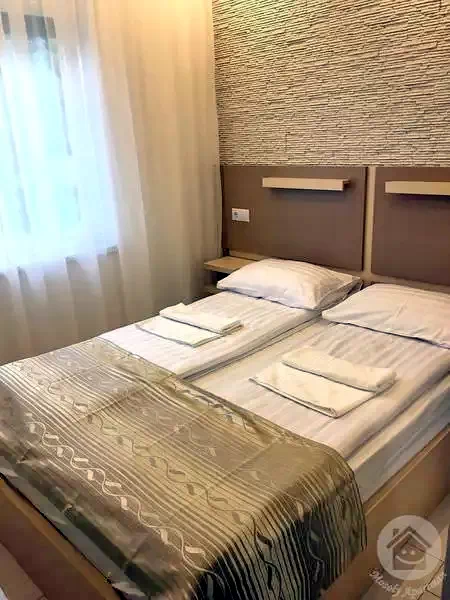 Seghedin Cazare | Motel (K0427-29) Imaginea poate fi supusă drepturilor de autor. Se recomandă contactarea titularului drepturilor.