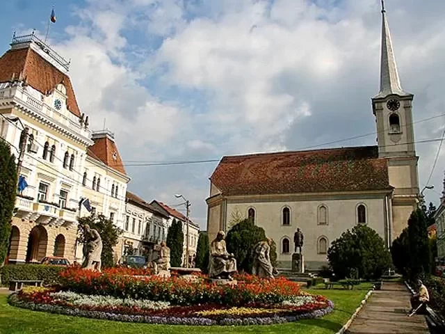 Cazare Odorheiu-Secuiesc - Pensiunea & Wellness Páva*** | Székelyudvarhely - Páva Kert Panzió & Wellness***. Imaginea poate fi supusă drepturilor de autor. Se recomandă contactarea titularului drepturilor.