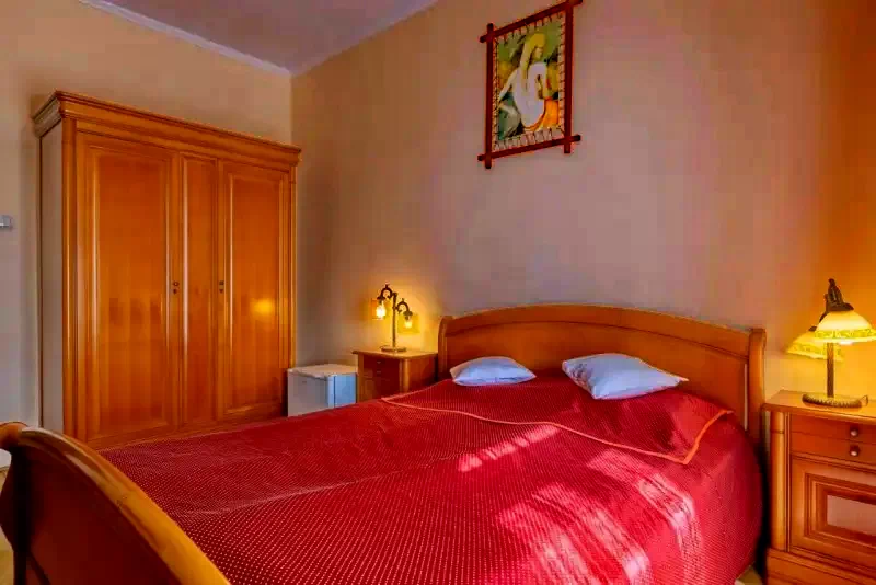 Daneș Cazare | Hotel*** (K1384-25) Imaginea poate fi supusă drepturilor de autor. Se recomandă contactarea titularului drepturilor.