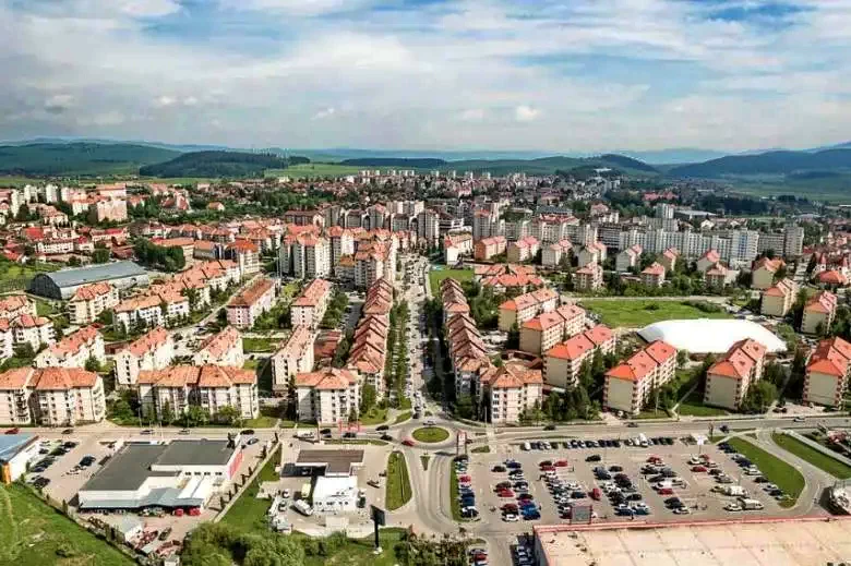 Csíkszereda Szállás | Hotel** (K1402-1) A kép szerzői jogvédelem alatt állhat. Javasolt a kapcsolatfelvétel a jog tulajdonossal.